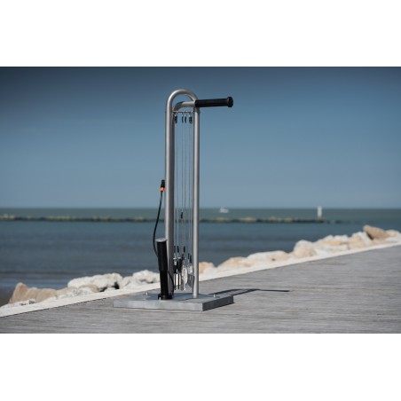 AGAVE – Station de réparation vélo inox pour espaces publics
